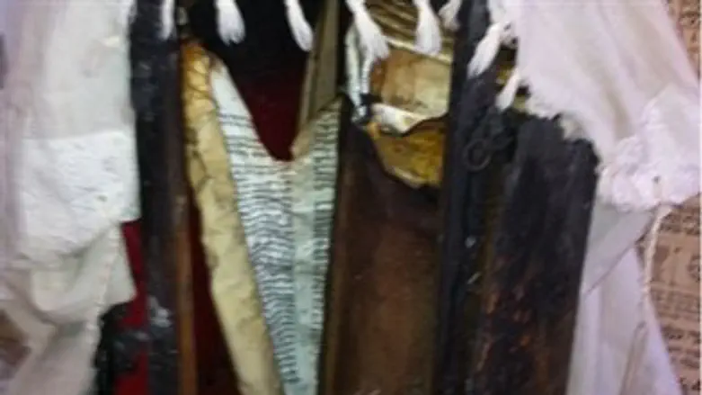 ספר תורה שנשרף