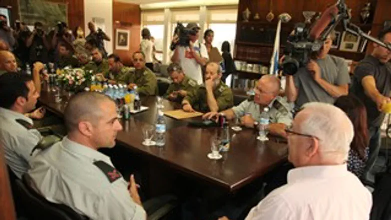 ריבלין עם המג"דים