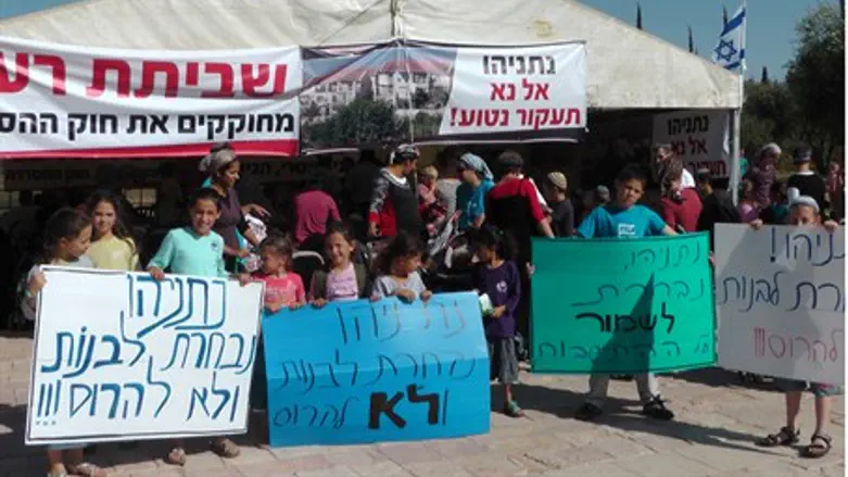 Hunger strikers' protest tent in Jerusalem