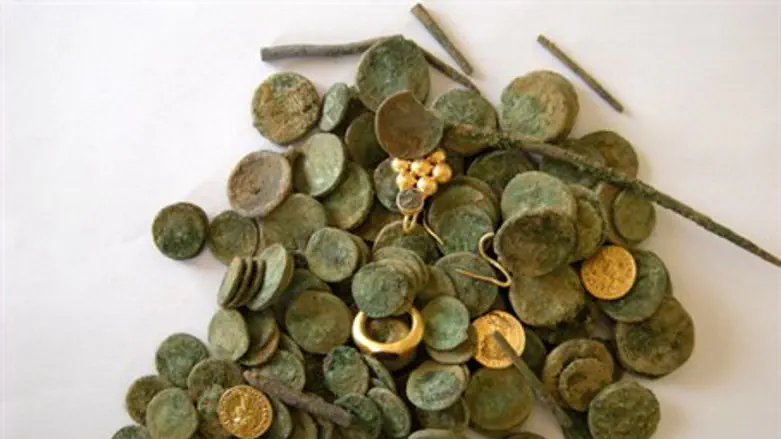 Клад Кирьят-Гата