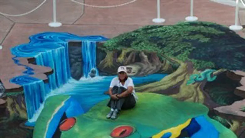 אל תוך המדרכה