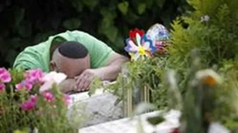 Graves of fallen soldiers