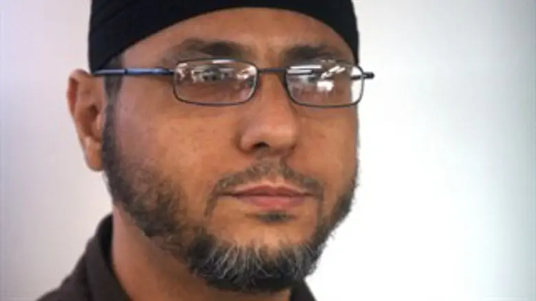 יעיד לראשונה. עבדאללה ברגותי