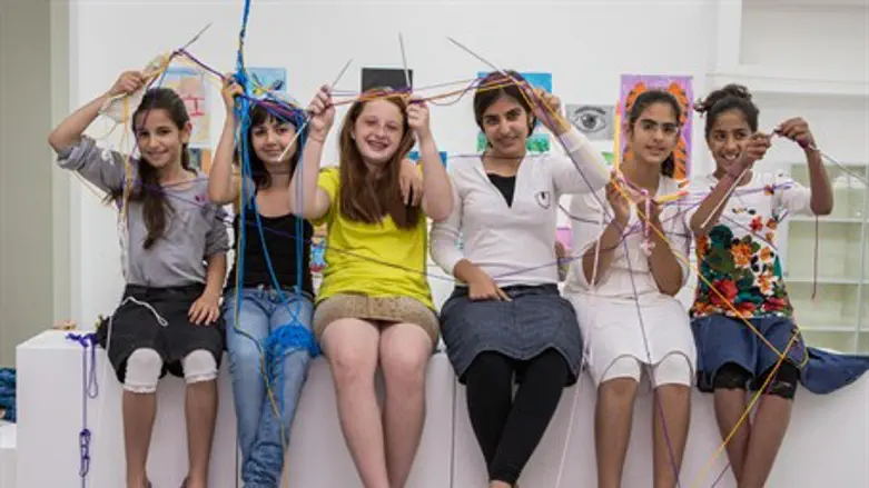 Some members of the Sderot knitting club, inc