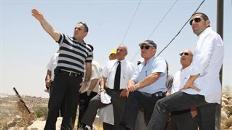 הסיור. אתמול