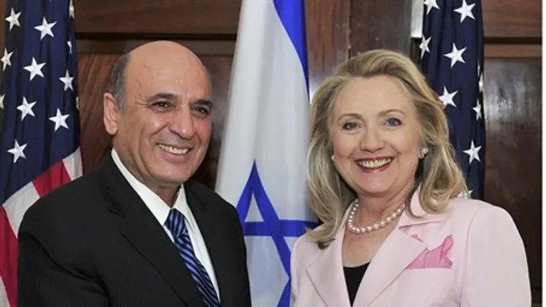 Mofaz and Clinton meet in Washington