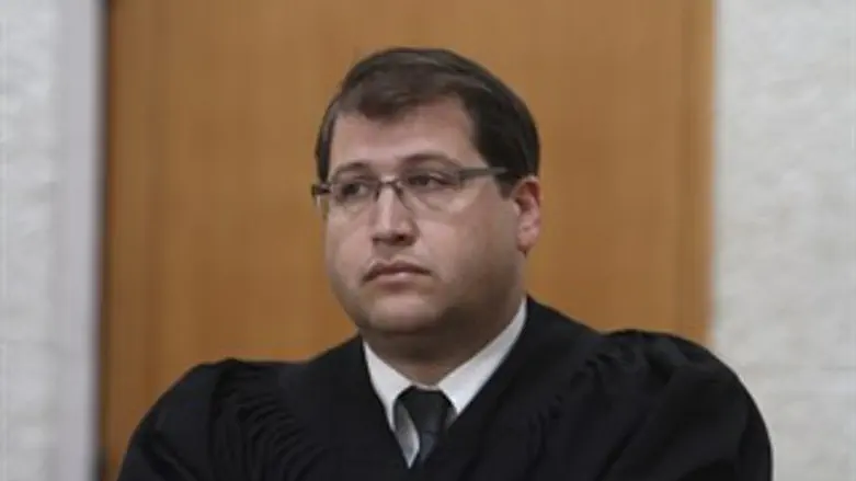 הרצאתו תבוטל. עו"ד ספרד