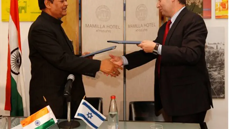 Стас Мисежников и Субод Кант Сахай