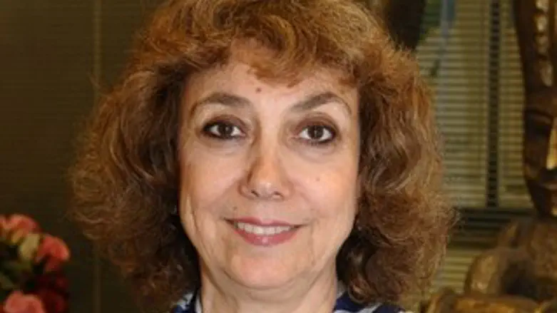 סכומי עתק. דגני