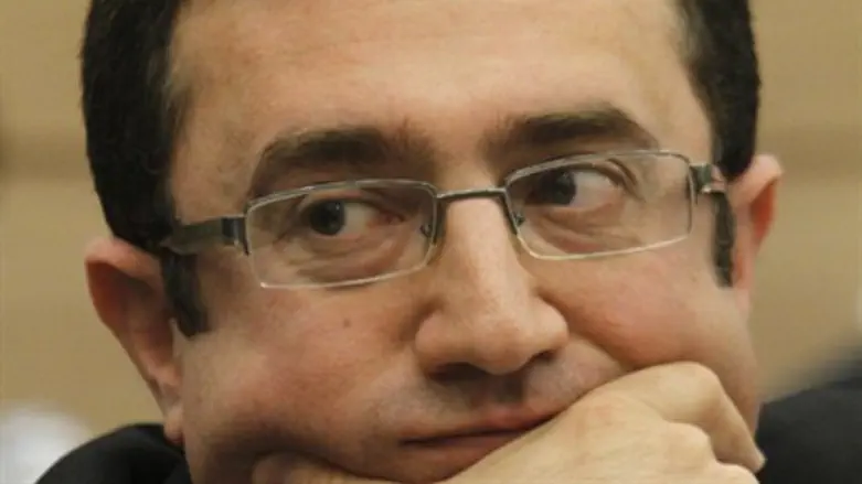 Robert Illatov