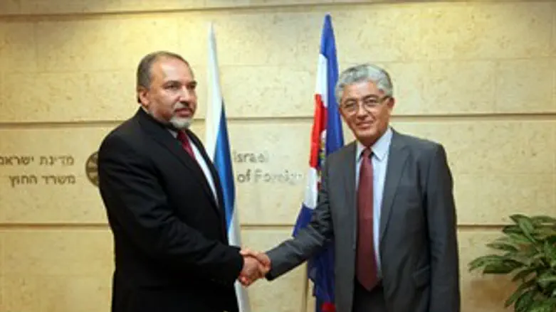 השר ליברמן עם סגן נשיאת קוסטה ריקה