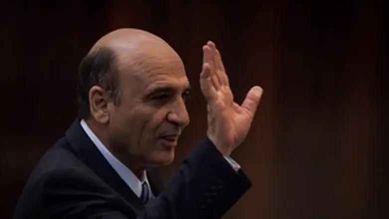 צו מעצר פלשתיני מתקרב? מופז