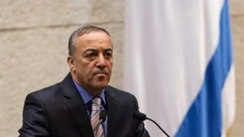 להילחם בתופעה. חסון