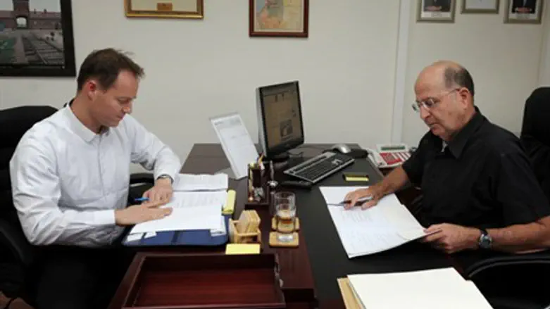 Plesner and Ya'alon meet