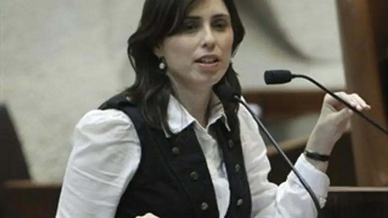 ציפי חוטובלי