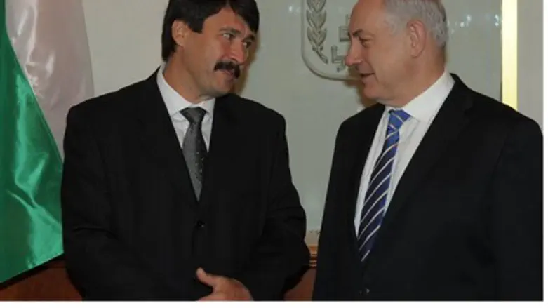 Hungarian Pres. Janos Ader, PM Netanyahu