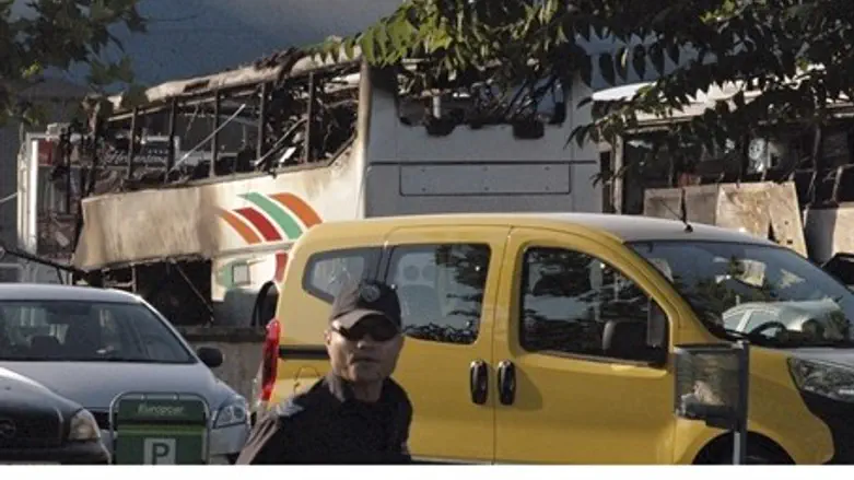 Burnt Israeli tour buses at Burgas airport