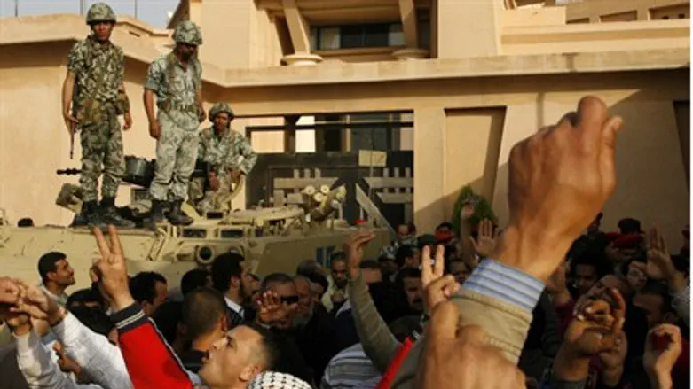 Riots in Egypt (archive)