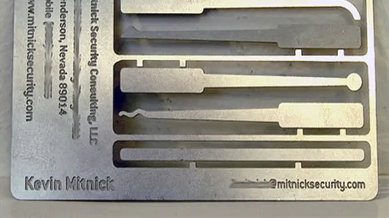 Kevin Mitnick business card