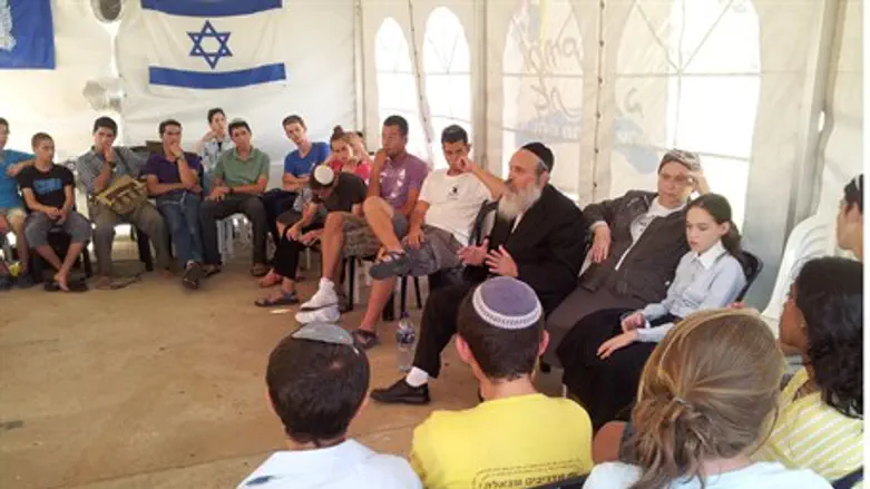 Youths at Bnei Akiva tent