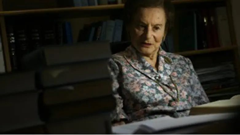 מרים בן פורת ז"ל