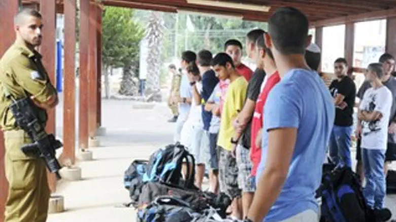 מתגייסים חדשים בבקו"ם