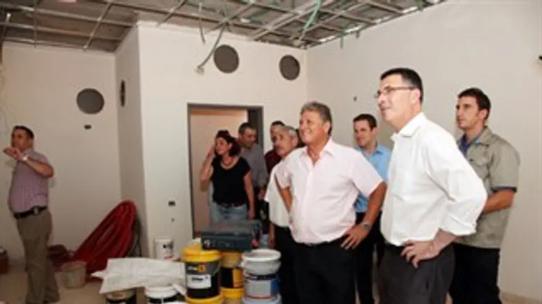 סער בגן בחדרה