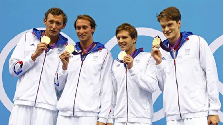 France's Amary Leveaux, Fabien Gilot, Clement