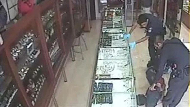 אלימות שוטרים