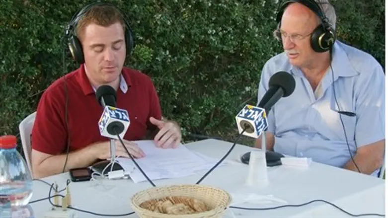 Army Radio live from Susya