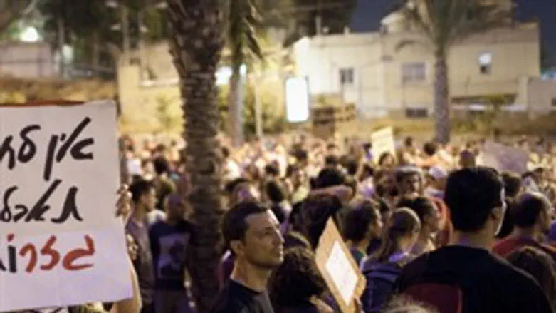 המפגינים. אמש