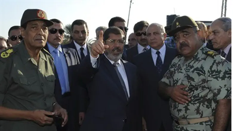 Morsi and Tantawi visit Sinai