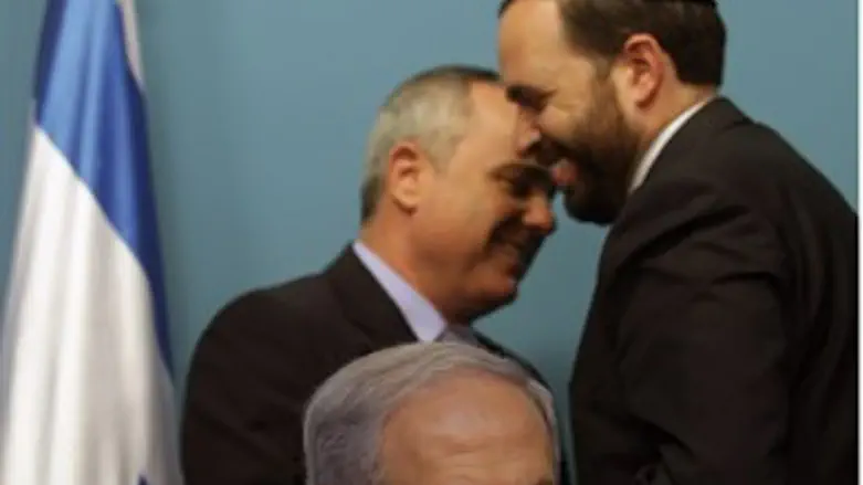 מה סיכמו שם? שטייניץ ואטיאס