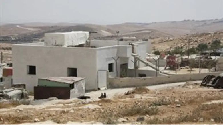 בנייה בלתי חוקית