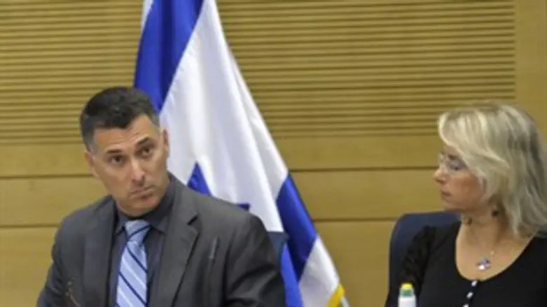 פותחים חדר מצב. סער ושטאובר