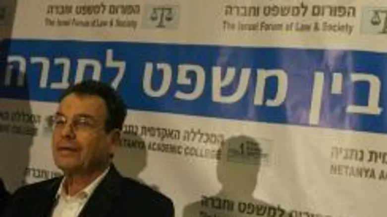 תוקף. פרידמן