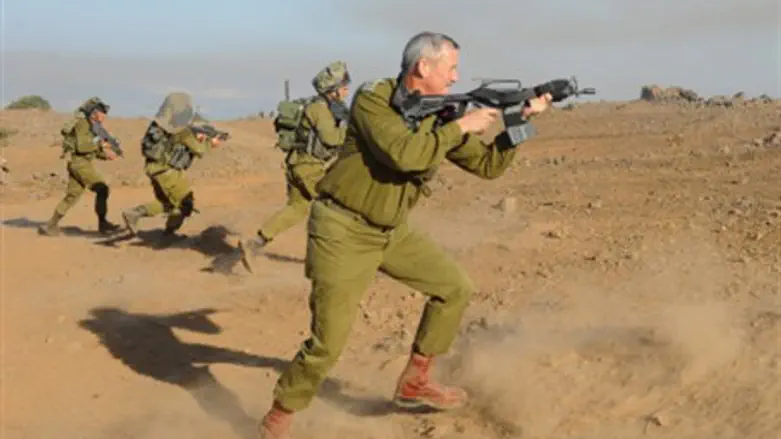 Lt. Gen. Gantz in action.