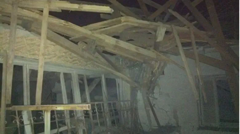 Netivot home hit by Grad
