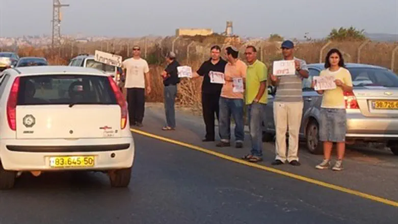Demonstration after Fahi's death.