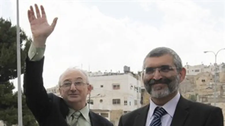 אריה אלדד ומיכאל בן ארי