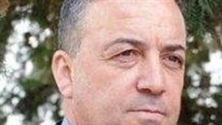 לשמור על המתנ"סים. חסון