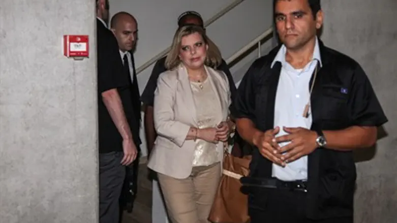 Сара Нетанияху в здании суда