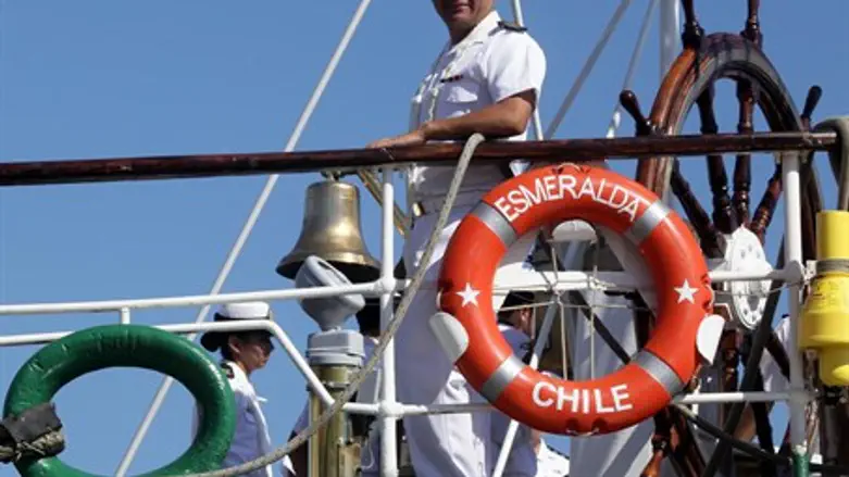 «Эмеральда» бросила якорь в Хайфе