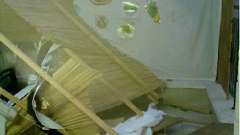 הסוכה שקרסה