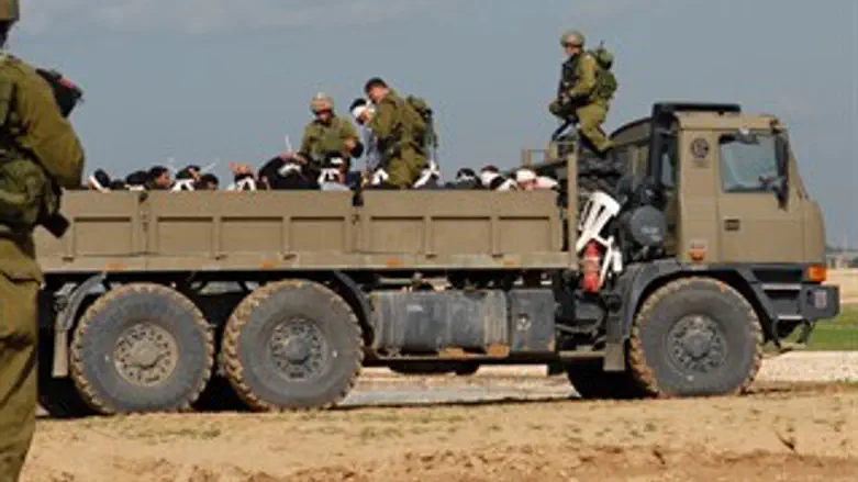 משאירים רשיונות. אילוסטרציה