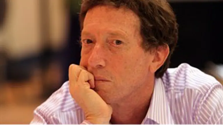 עוזב. ד"ר שמחון