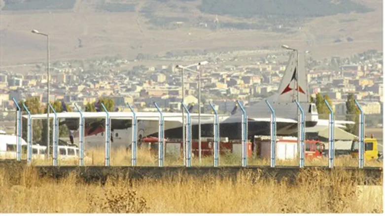 Air Armenia plane on tarmac in eastern Turkey