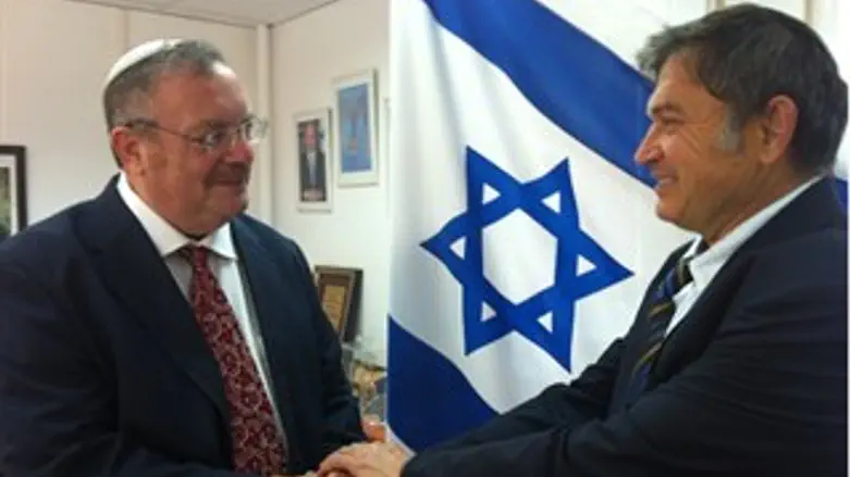 ד"ר יהודה דוד עם השר הרשקוביץ