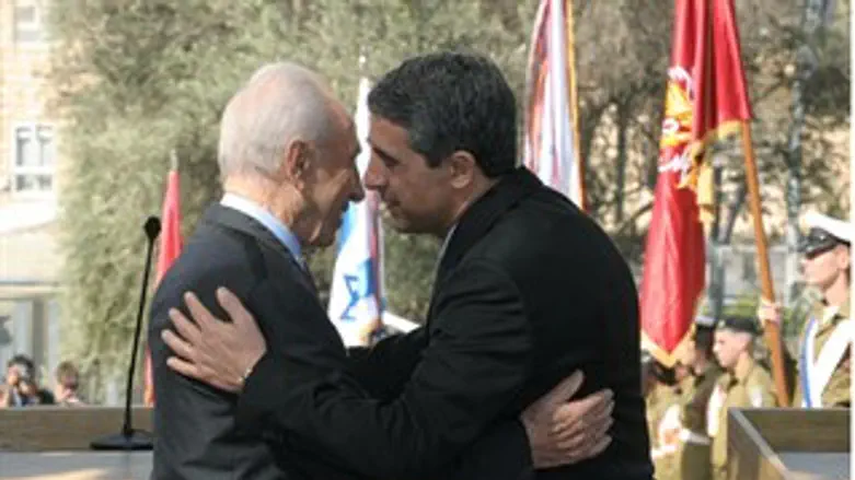 חיבוק נשיאותי