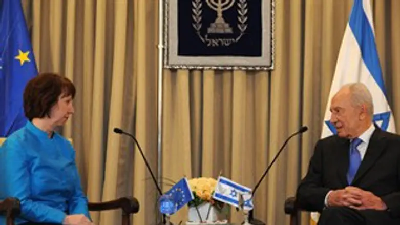 שמעון פרס וקארין אשטון